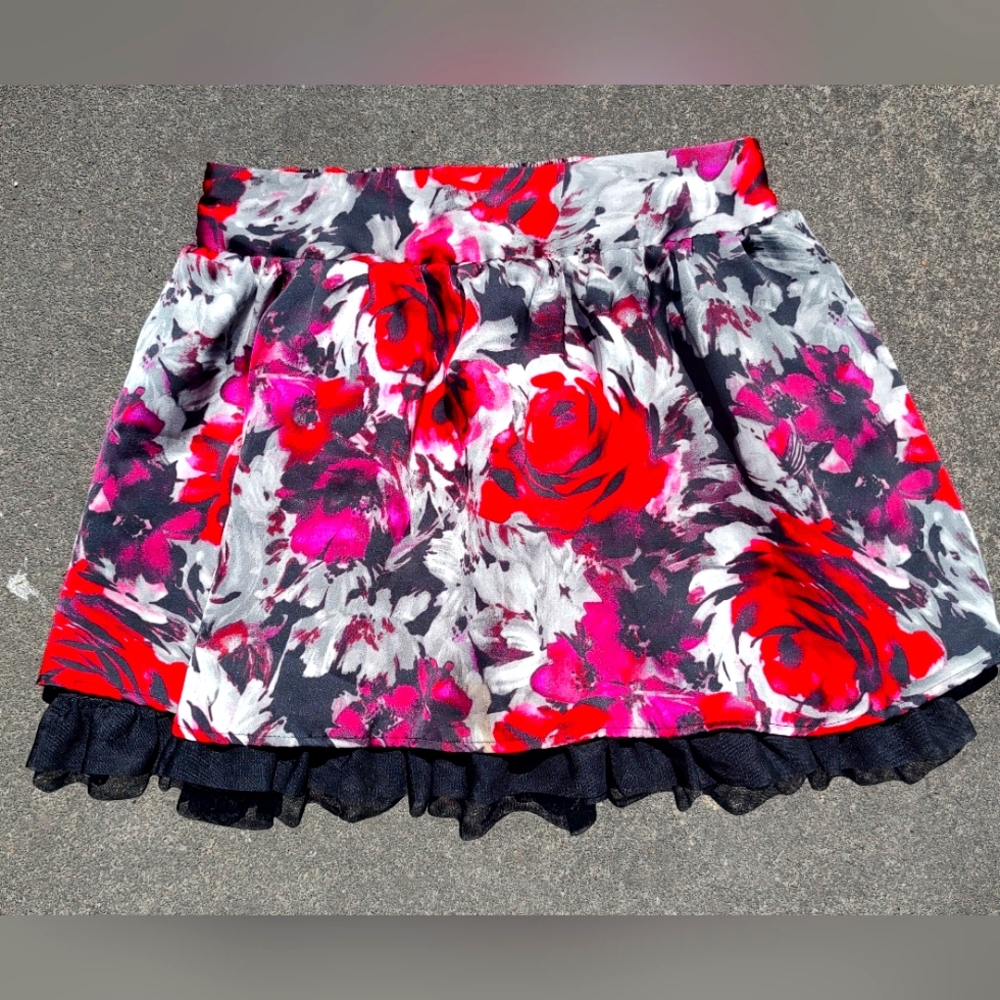 Candie's Mini skirt size Medium